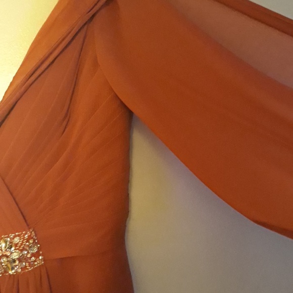 Mother of the groom dress - Picture 2 of 2